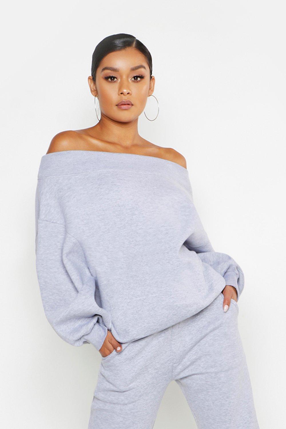 Off the shoulder clearance tracksuit